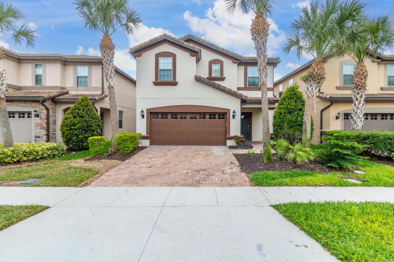 A Whole New World * Kissimmee